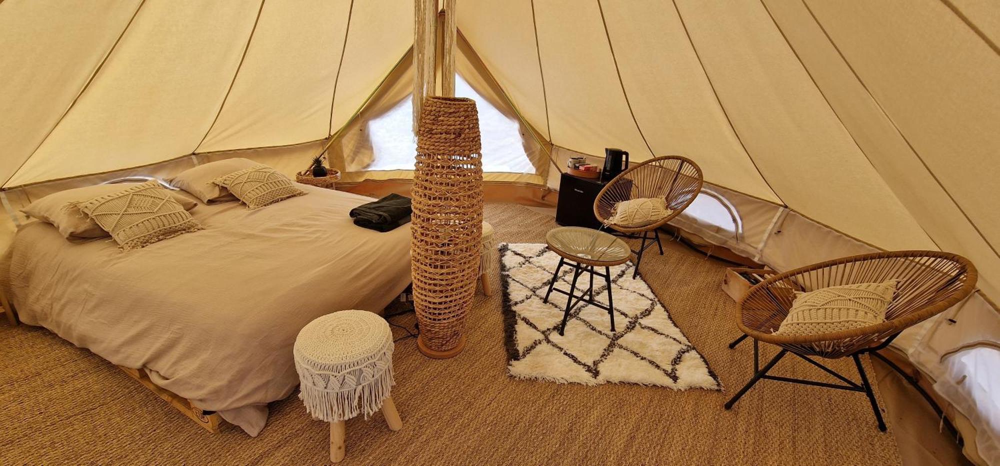 Tente Lodge Type Tipi A 1H De Nice Voie Lactee Bezaudun-les-Alpes Exterior photo